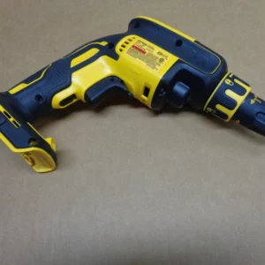 DEWALT BRUSHLESS DRYWALL SCREWGUN 20V MAX XR (Tool Only) DCF630B HARDLY USED