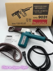 Makita 9031 Belt Sander 1-1/8" x 21" Variable Speed Dust Collectible AC100V New
